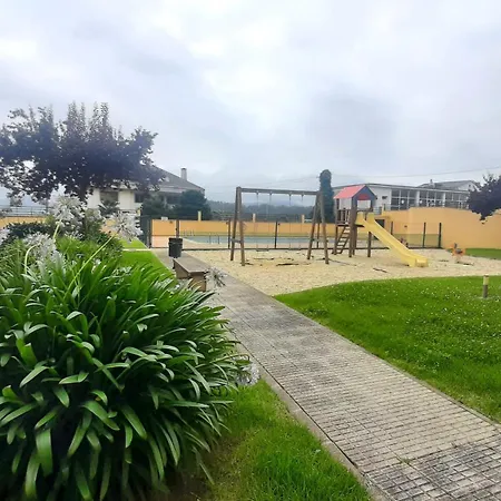2 Con Piscina Y Garaje En Foz, Ideal Playa Y Excursiones